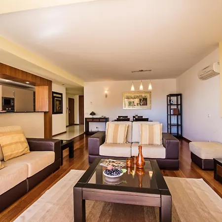 Baia Da Praia Da Luz