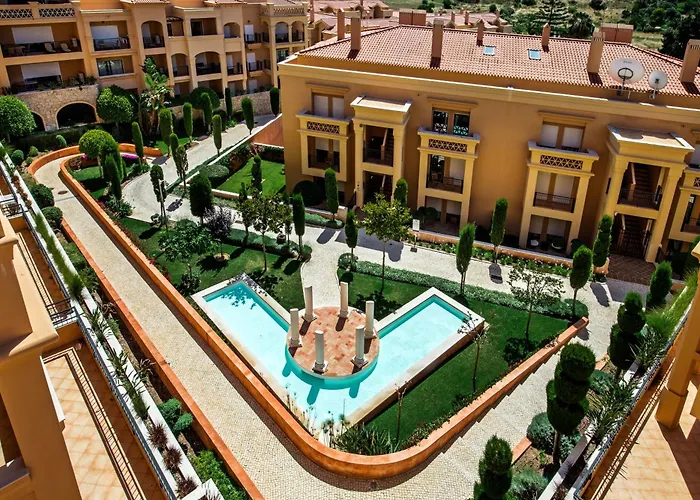 Baia Da Aparthotel 4*