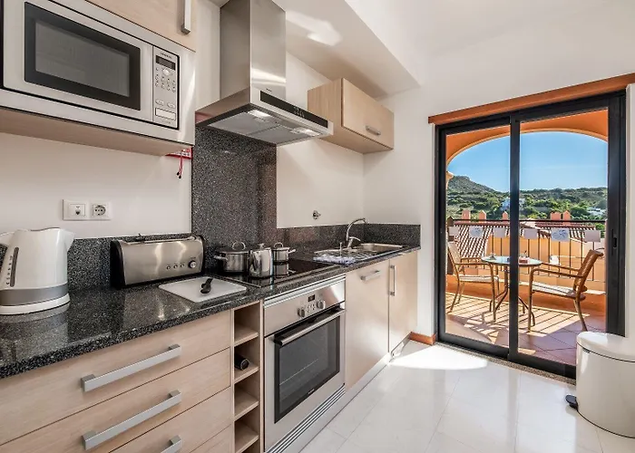 Aparthotel Baia Da 4*