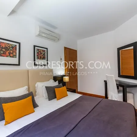 Baia Da Aparthotel Luz