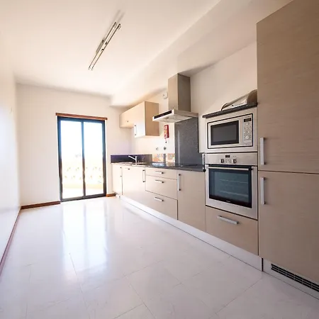 Baia Da Aparthotel Luz